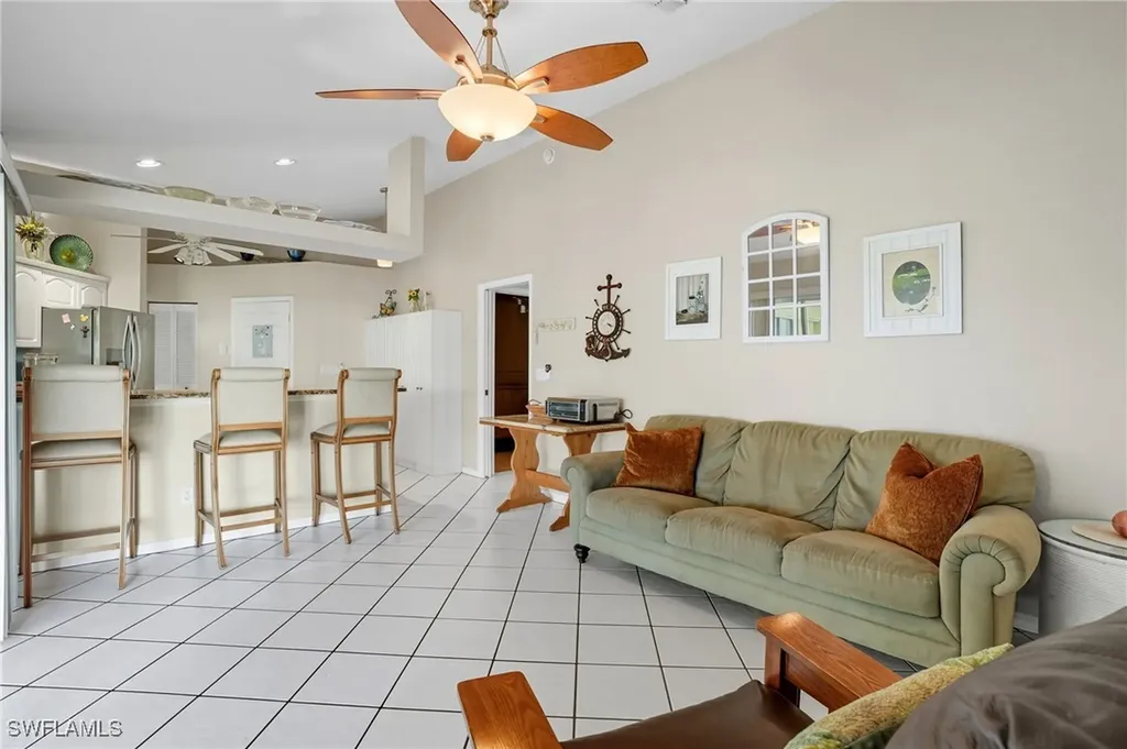 3626 Kent Drive Naples FL 34112