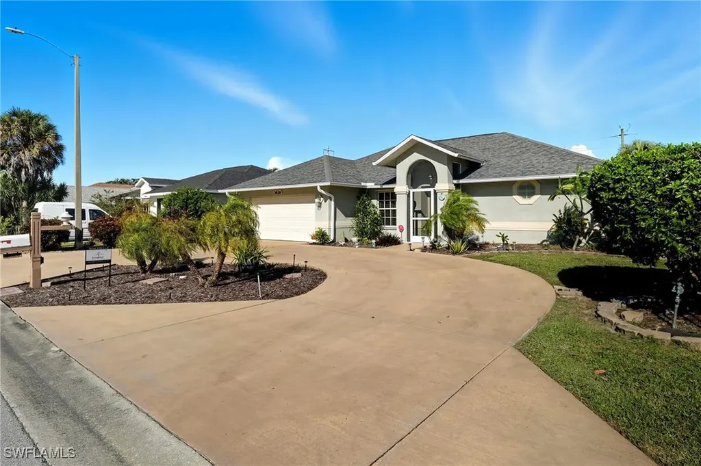 3626 Kent Drive Naples FL 34112