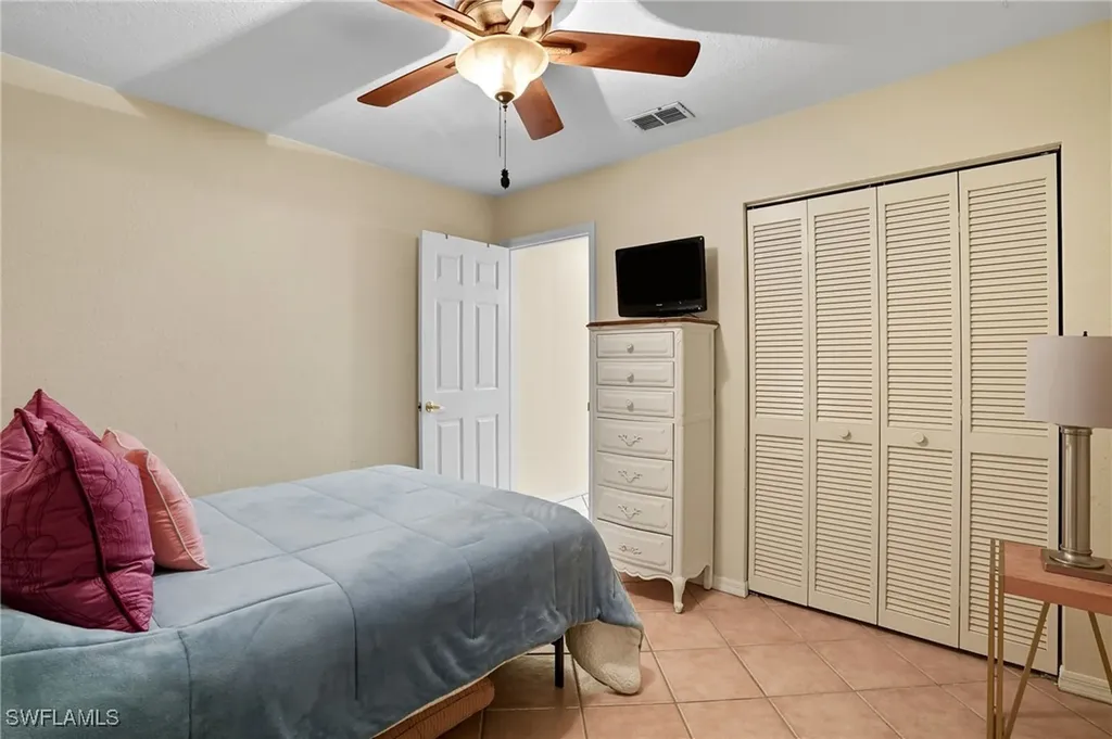 3626 Kent Drive Naples FL 34112