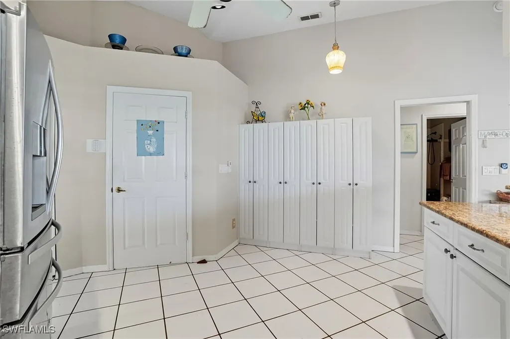 3626 Kent Drive Naples FL 34112