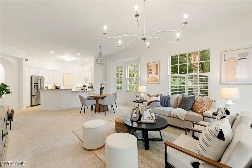 837 Sailaway Lane Naples FL 34108