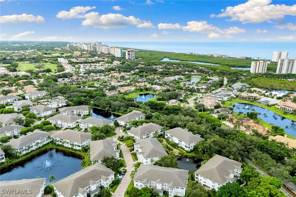 837 Sailaway Lane Naples FL 34108