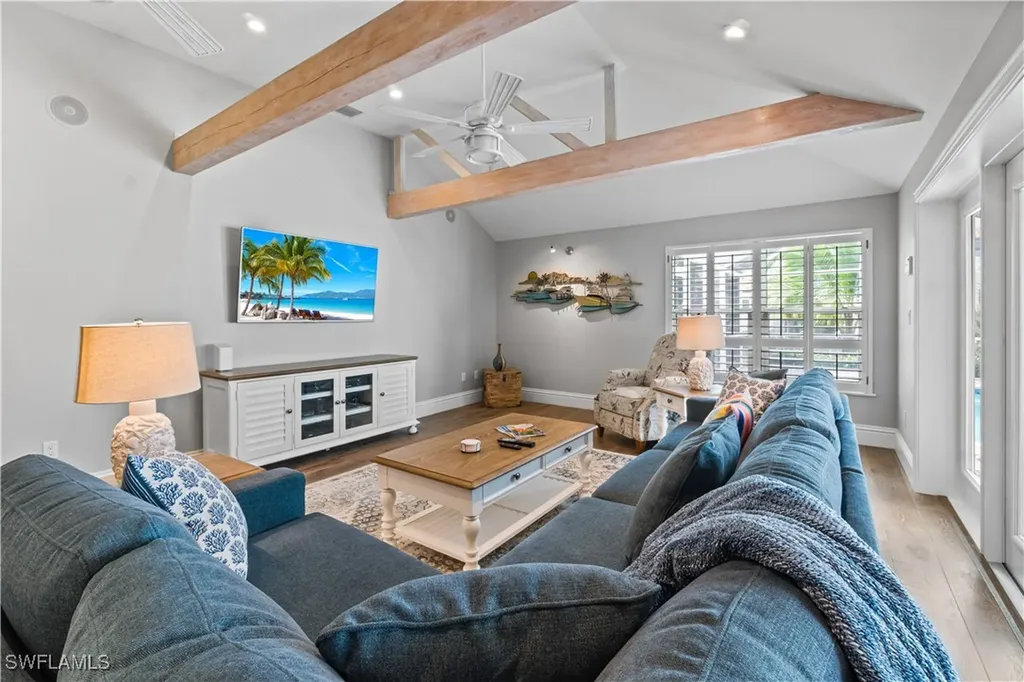 1320 Marlin Drive Naples FL 34102