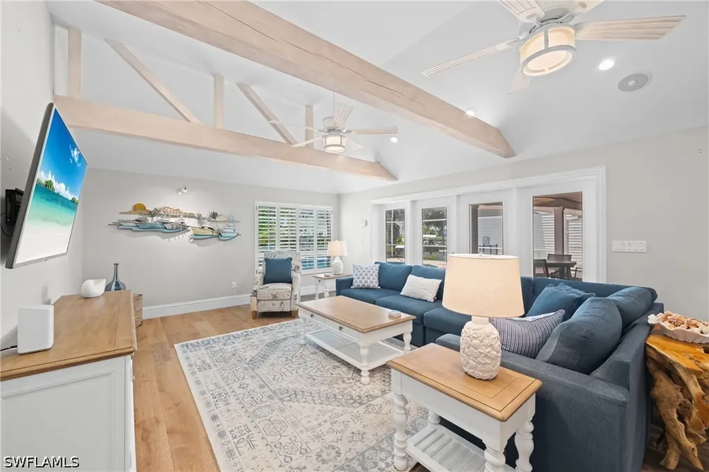1320 Marlin Drive Naples FL 34102