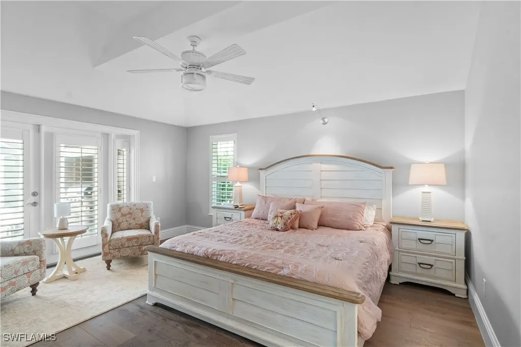 1320 Marlin Drive Naples FL 34102