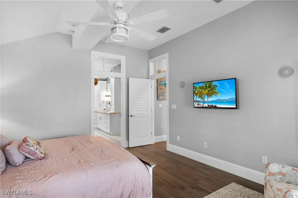 1320 Marlin Drive Naples FL 34102