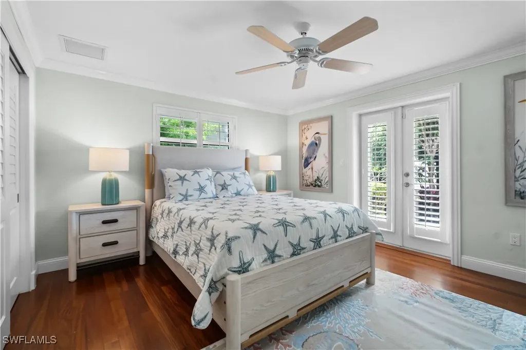 1320 Marlin Drive Naples FL 34102