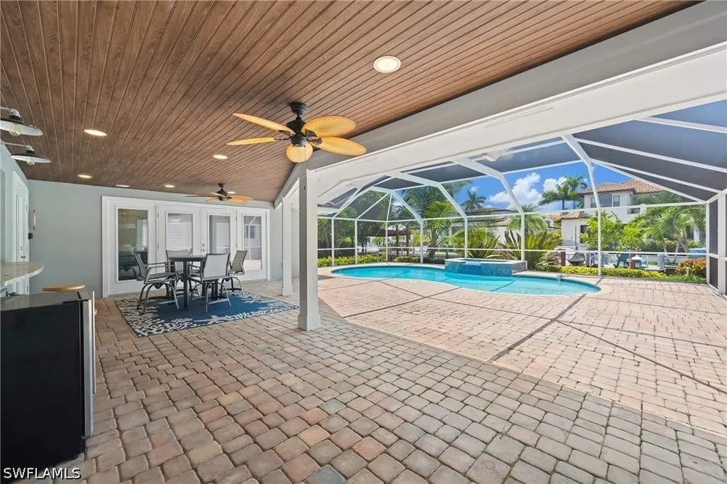 1320 Marlin Drive Naples FL 34102