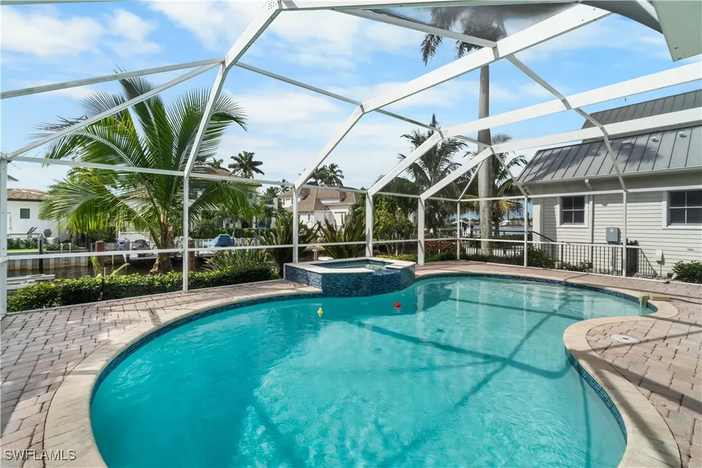 1320 Marlin Drive Naples FL 34102