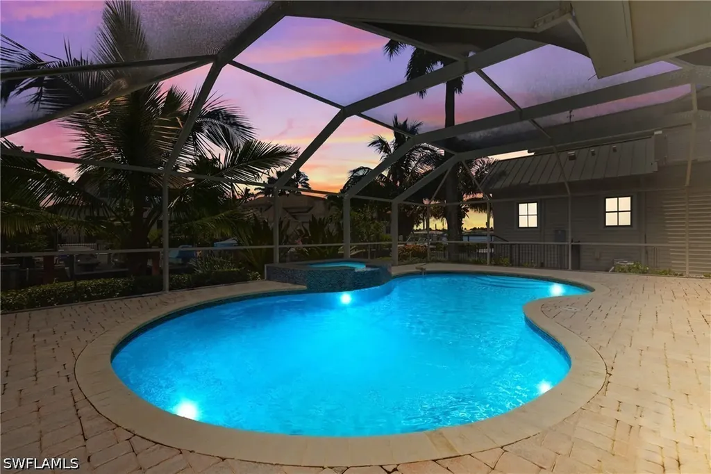 1320 Marlin Drive Naples FL 34102