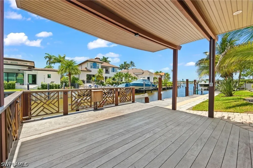1320 Marlin Drive Naples FL 34102