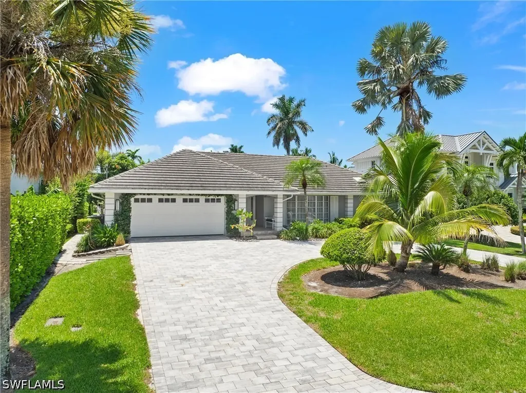 1320 Marlin Drive Naples FL 34102