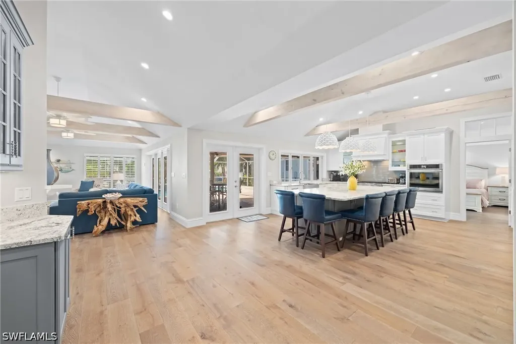 1320 Marlin Drive Naples FL 34102