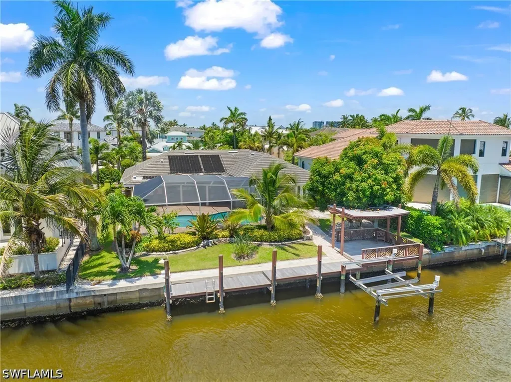 1320 Marlin Drive Naples FL 34102