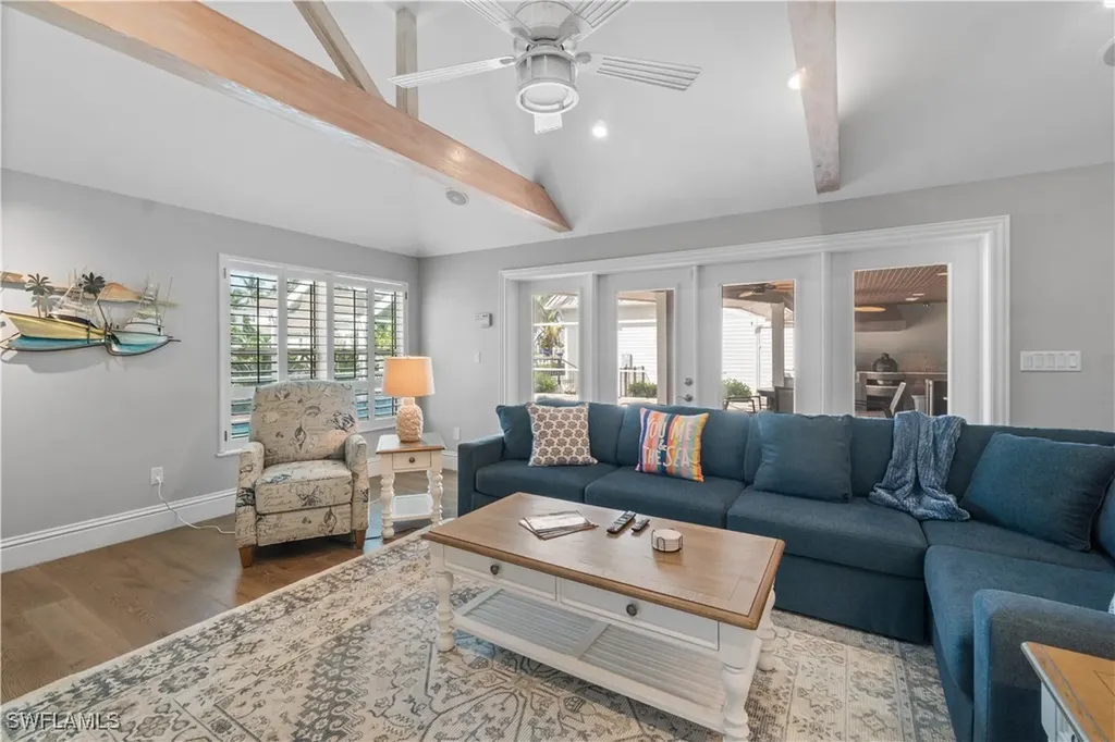 1320 Marlin Drive Naples FL 34102