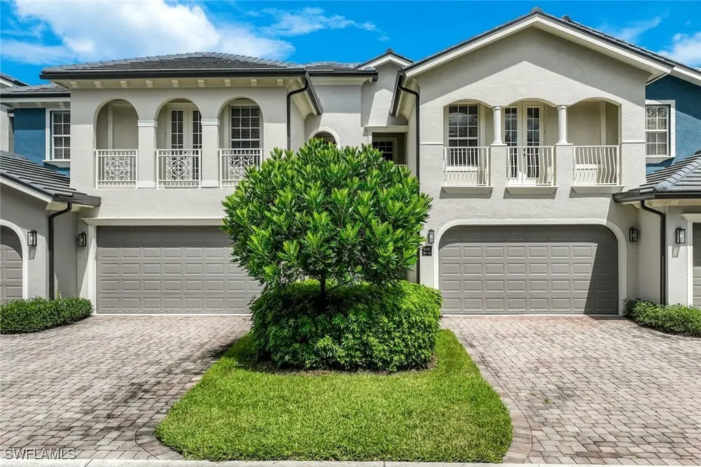 3530 Lansing Loop Estero FL 33928