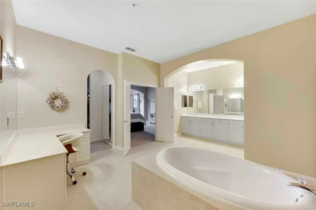 3530 Lansing Loop Estero FL 33928