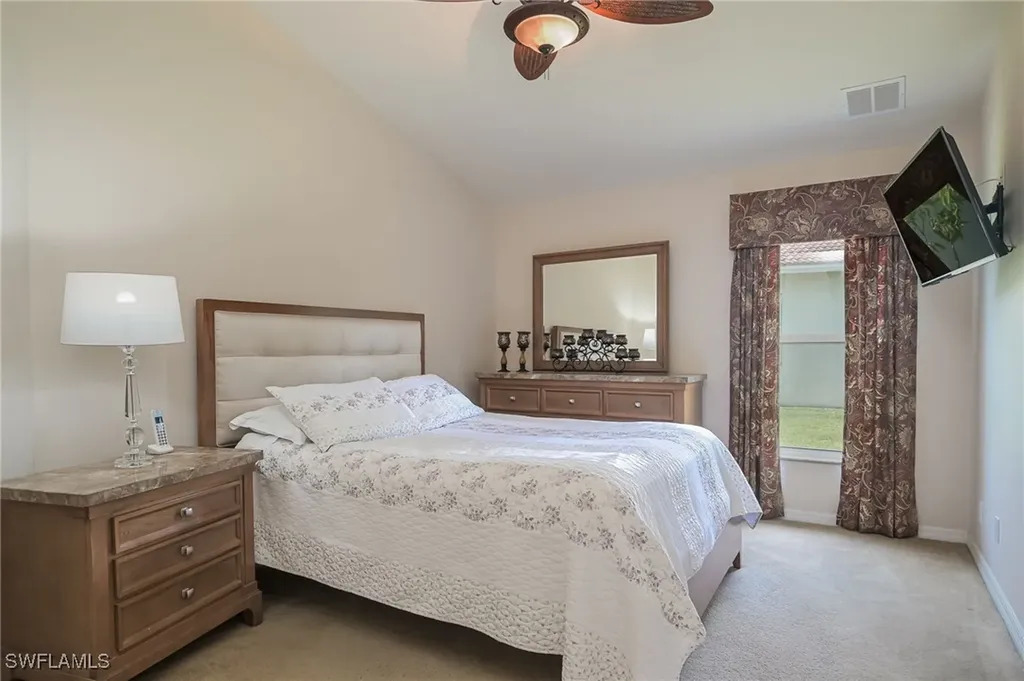 2250 Grove Drive Naples FL 34120