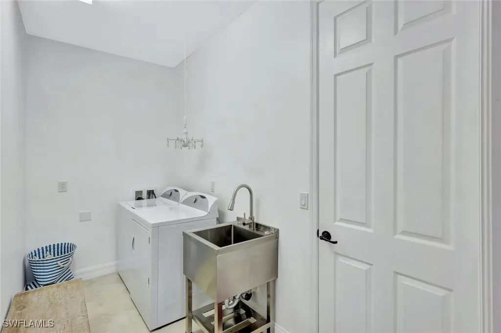 28550 Westmeath Court Bonita Springs FL 34135