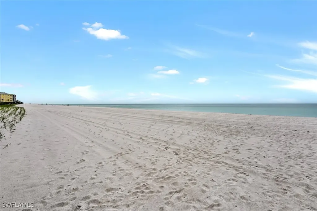 4001 Gulf Shore Boulevard N Naples FL 34103