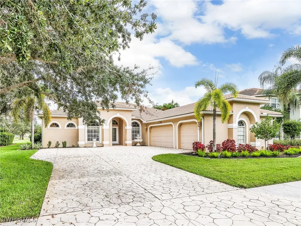 21501 Langholm Run Estero FL 33928