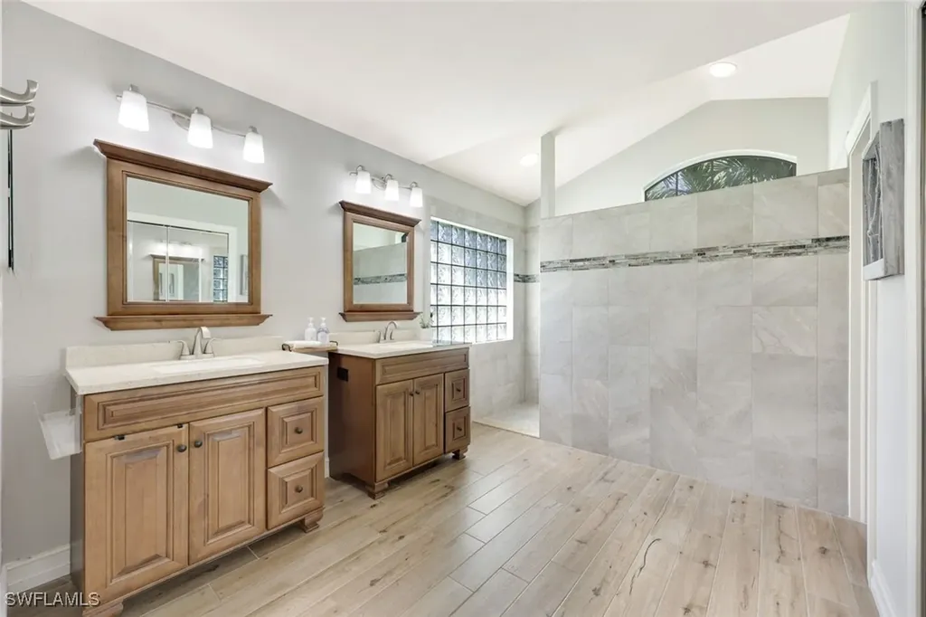 146 Plantation Circle Naples FL 34104