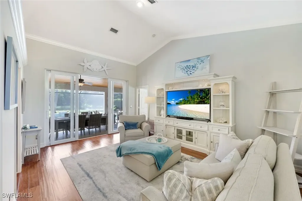 146 Plantation Circle Naples FL 34104