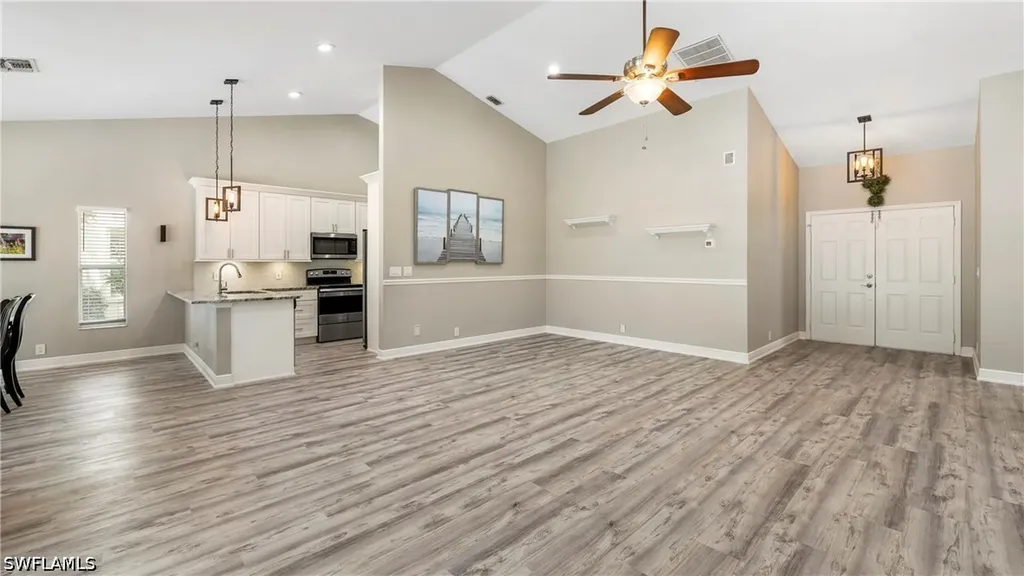 864 Belville Boulevard Naples FL 34104