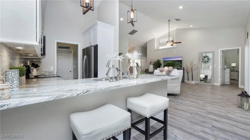 864 Belville Boulevard Naples FL 34104