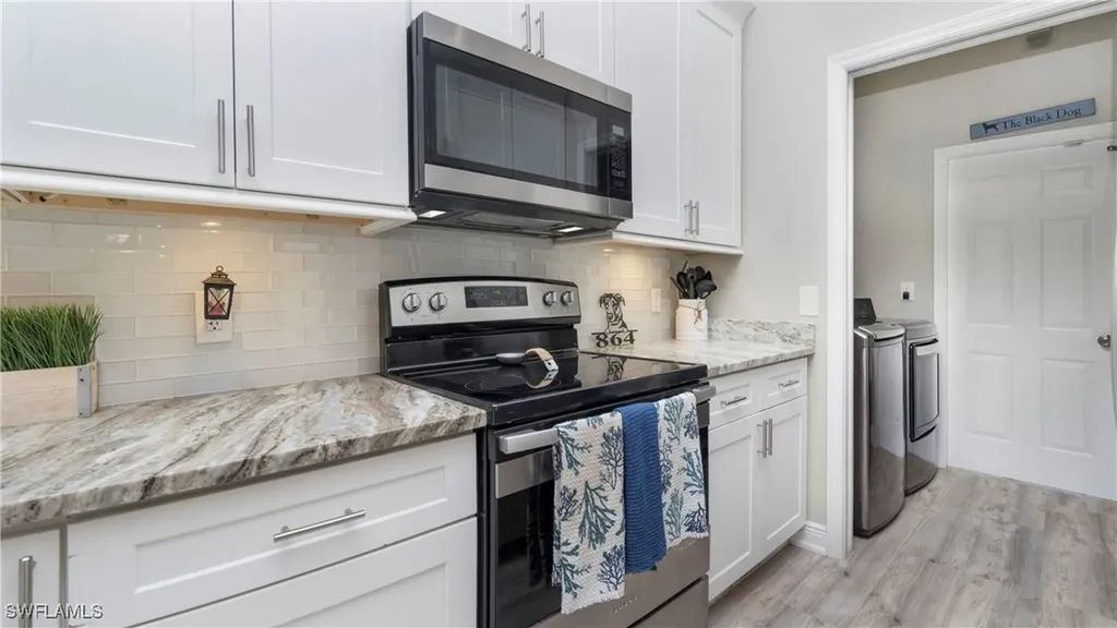 864 Belville Boulevard Naples FL 34104