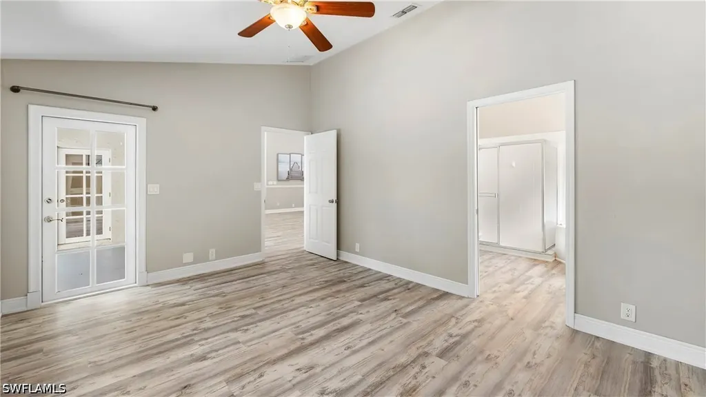 864 Belville Boulevard Naples FL 34104