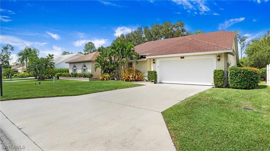 864 Belville Boulevard Naples FL 34104