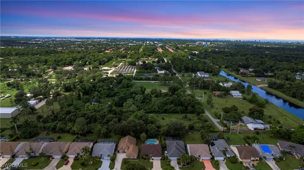 864 Belville Boulevard Naples FL 34104