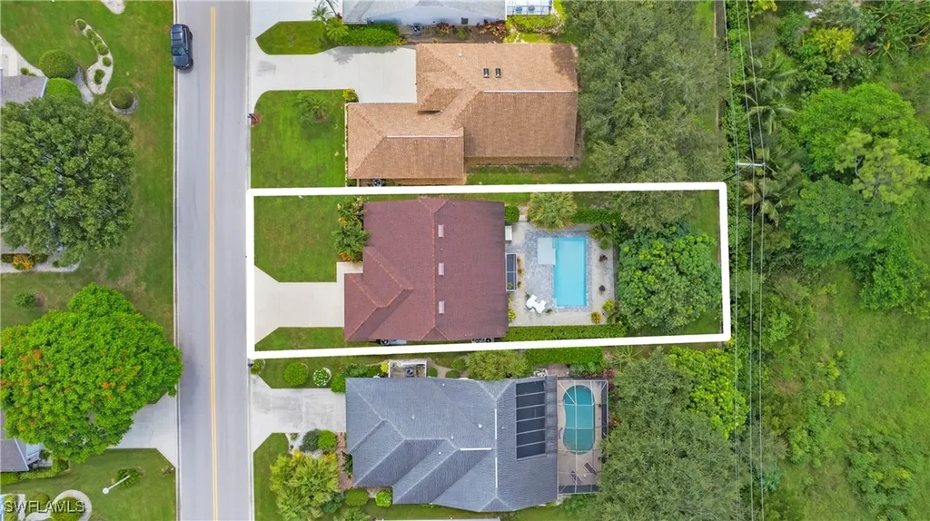 864 Belville Boulevard Naples FL 34104