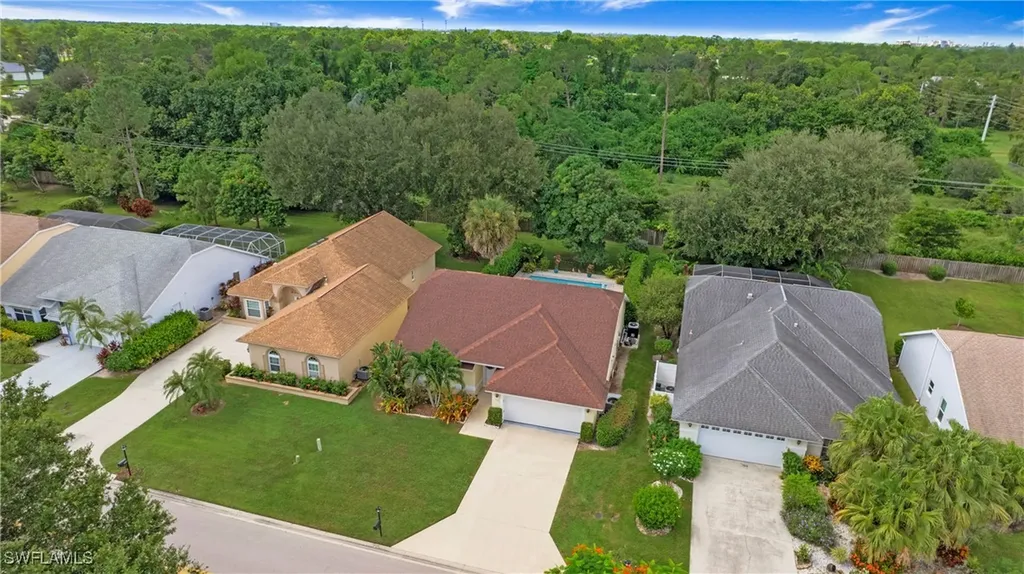 864 Belville Boulevard Naples FL 34104