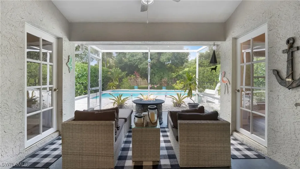 864 Belville Boulevard Naples FL 34104