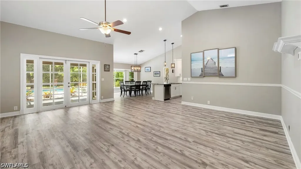 864 Belville Boulevard Naples FL 34104