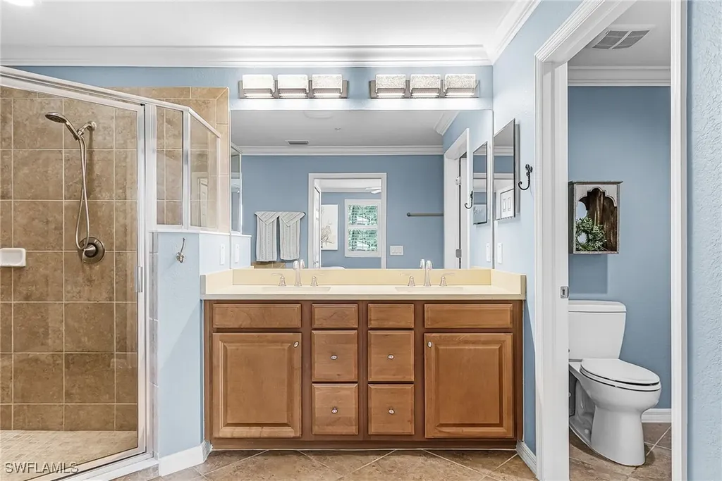 3163 Serena Lane Naples FL 34114