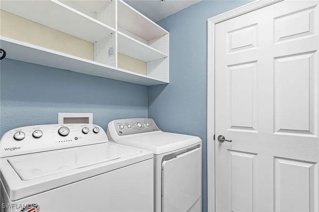 3163 Serena Lane Naples FL 34114