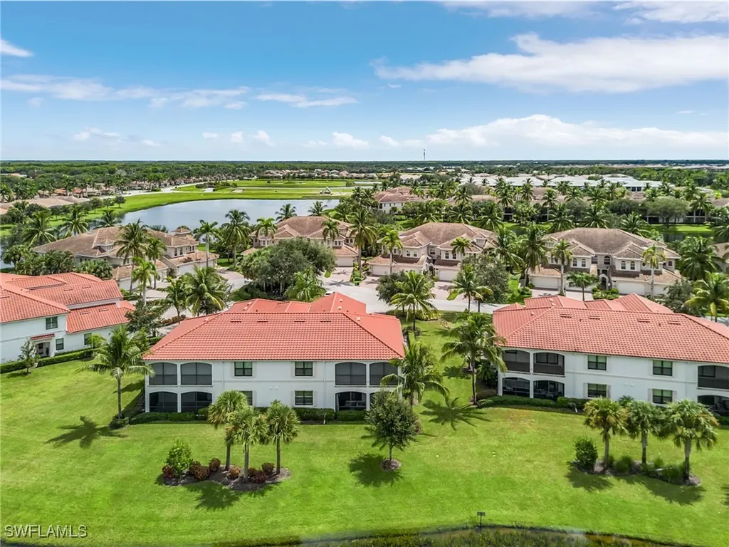 3163 Serena Lane Naples FL 34114