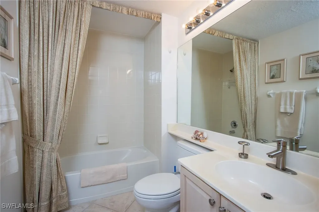 7655 Pebble Creek Circle Naples FL 34108