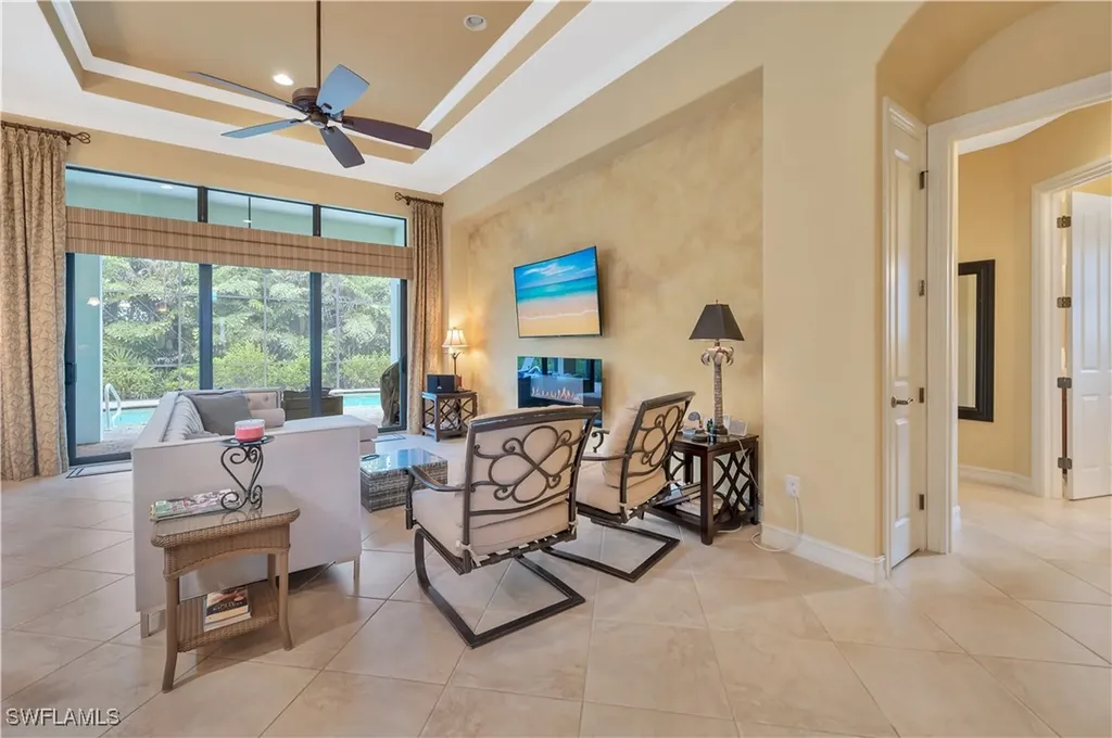 15903 Secoya Reserve Circle Naples FL 34110