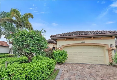 15903 Secoya Reserve Circle Naples FL 34110
