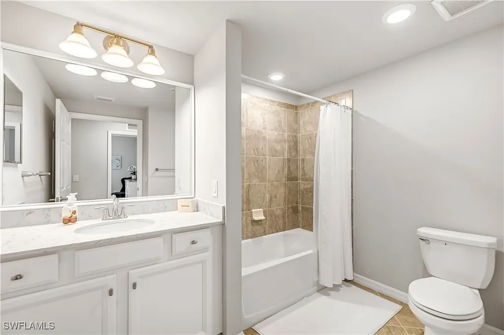 17251 Cherrywood Court Bonita Springs FL 34135