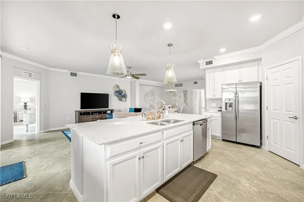 17251 Cherrywood Court Bonita Springs FL 34135