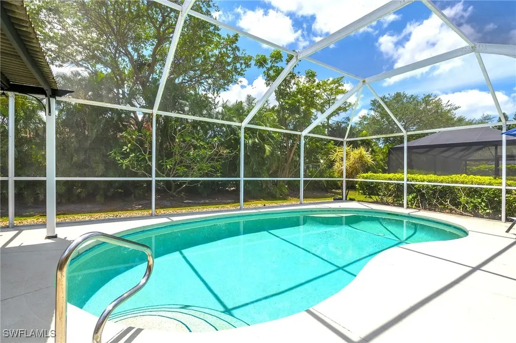 1507 Vintage Lane Naples FL 34104