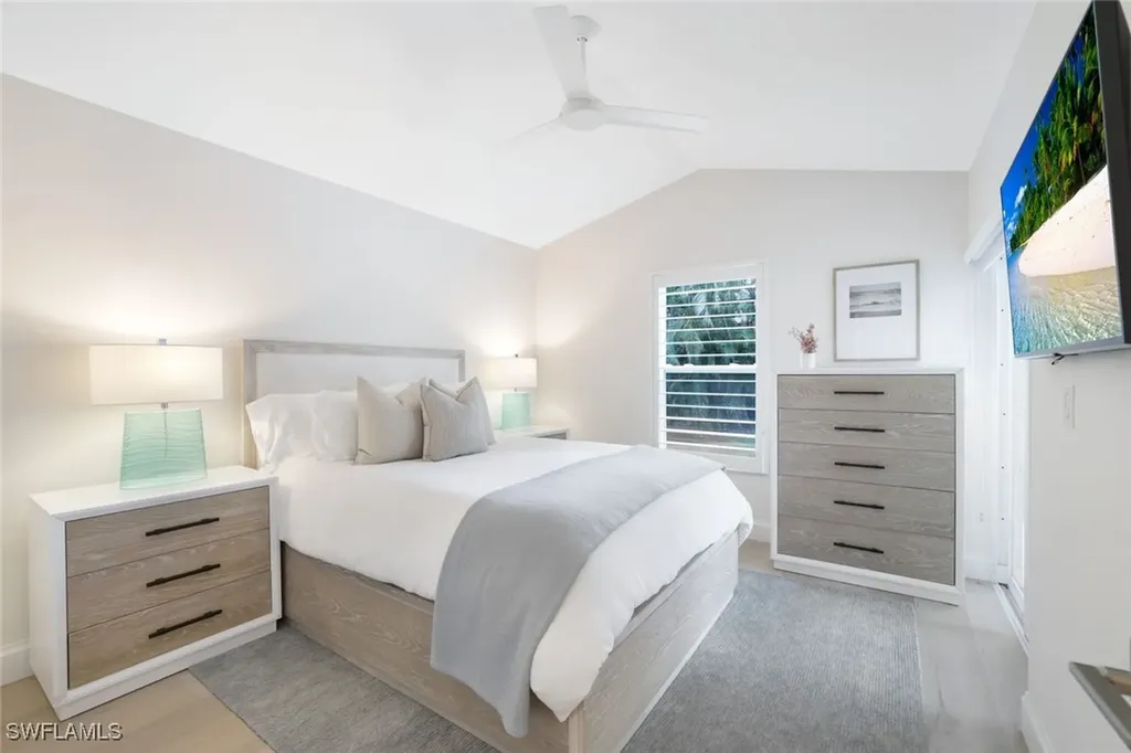 1507 Vintage Lane Naples FL 34104