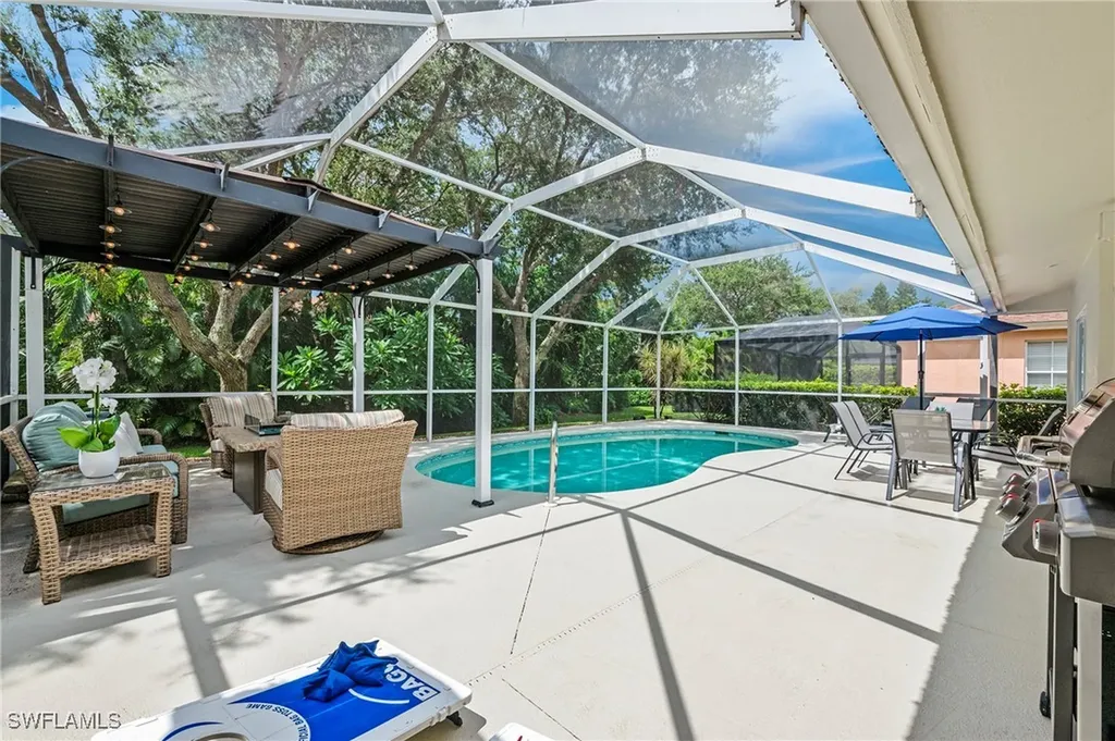 1507 Vintage Lane Naples FL 34104