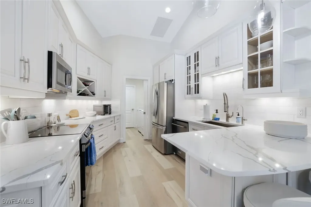 1507 Vintage Lane Naples FL 34104