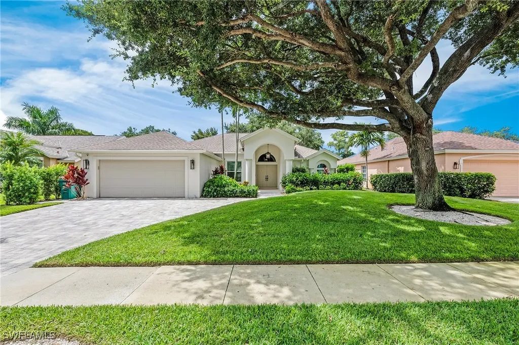 1507 Vintage Lane Naples FL 34104